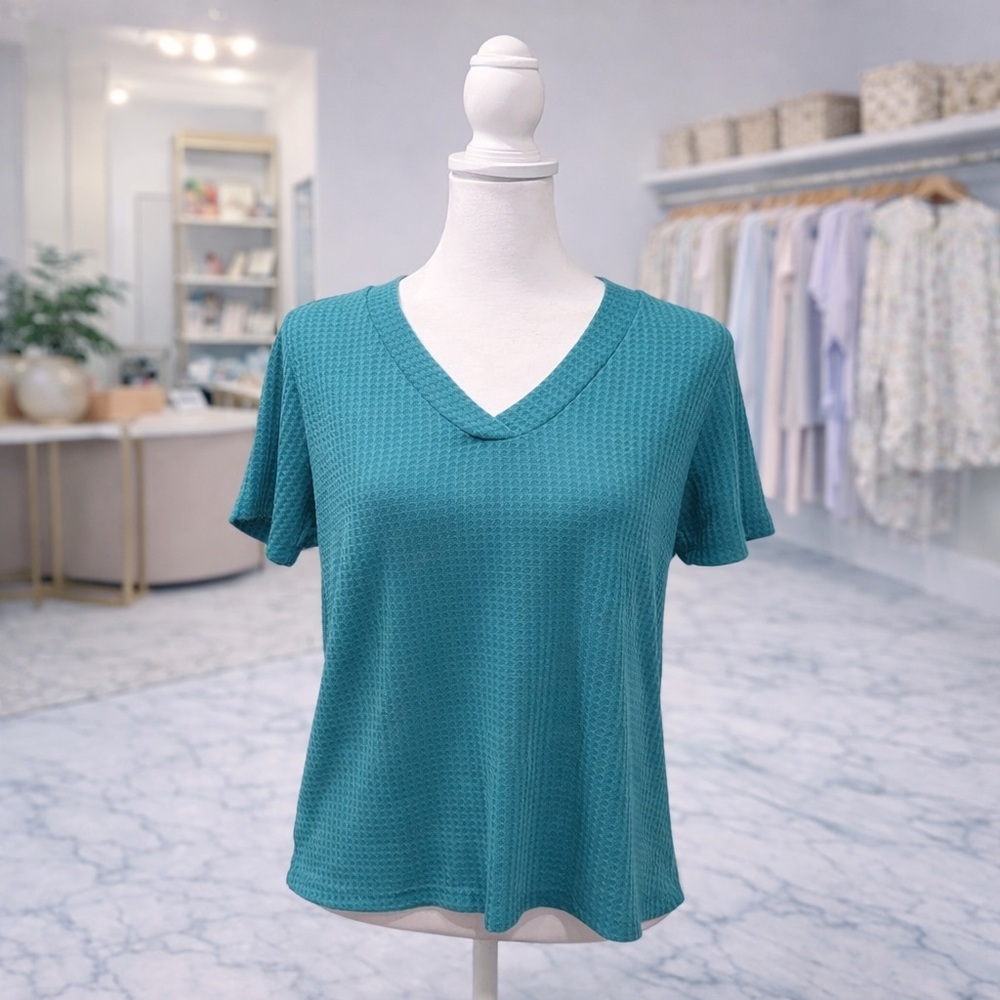 White Birch Waffle Knit V-Neck Top Size Small Teal Soft Stretch